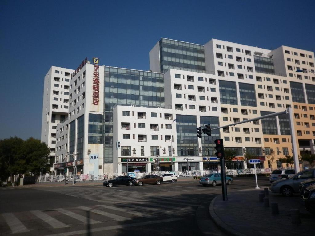 7 Days Inn Tianjin Development Zone Fifth Street Convention Center Binhai  Exterior photo